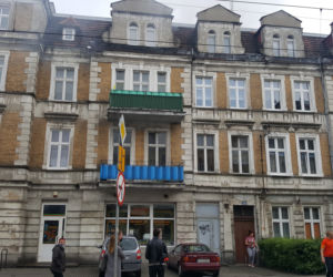 Duże zadymienie na ulicy Legionów w Grudziądzu. Prawdopodobnie przez pożar w kominie