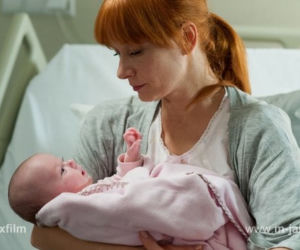 M jak miłość odc. 1202. Agnieszka (Magdalena Walach), Helenka (Krystian Drescher)