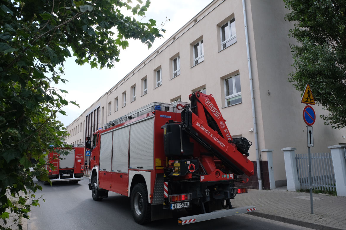 Ewakuacja szkoły na Targówku