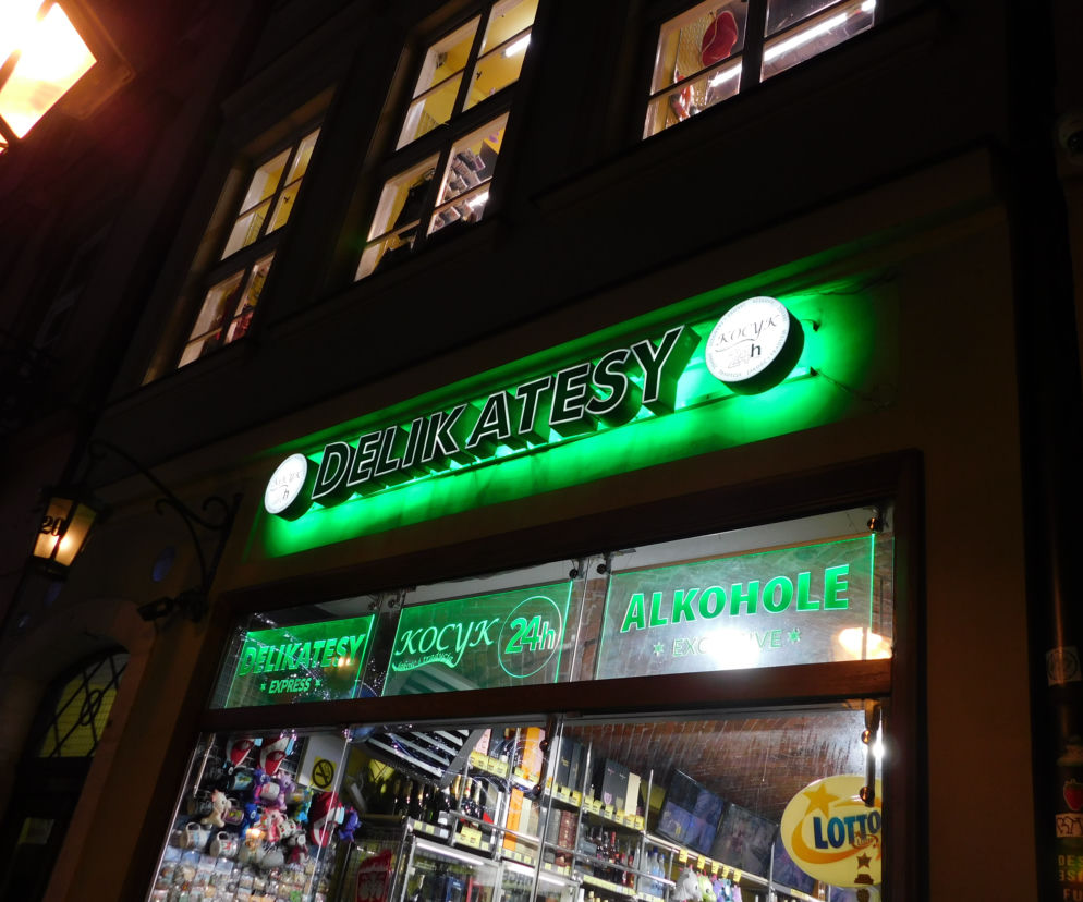 Sklepy otwarte w Trzech Króli 06.01.2020. Gdzie zrobić zakupy? [Godziny otwarcia Żabka, Freshmarket]	