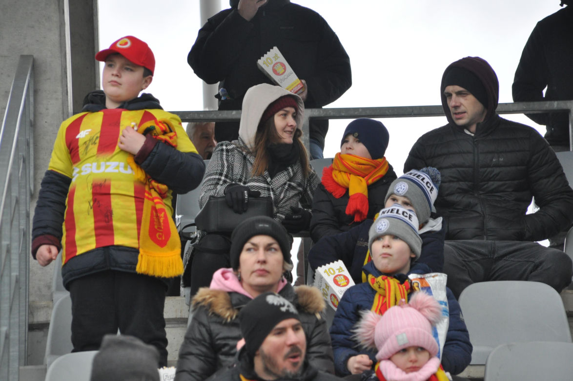 Korona Kielce - Pogoń Szczecin. Zobacz zdjęcia z trybun Suzuki Areny