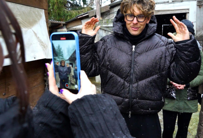 Joanna Krupa odwiedza schronisko dla zwierząt