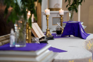 Tuż za granicą Wielki Piątek wygląda inaczej, niż myślisz. Obostrzenia zaskakują nawet bogobojnych Polaków