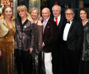 Barwy szczęścia, odc. 3379. Wanda (Maja Barełkowska), Małgorzata (Adrianna Biedrzyńska), Jerzy (Bronisław Wrocławski), Jaworski (Jacek Kałucki), Tolek (Marek Siudym), Basia (Sławomira Łozińska), Józefina (Elżbieta Jarosik)