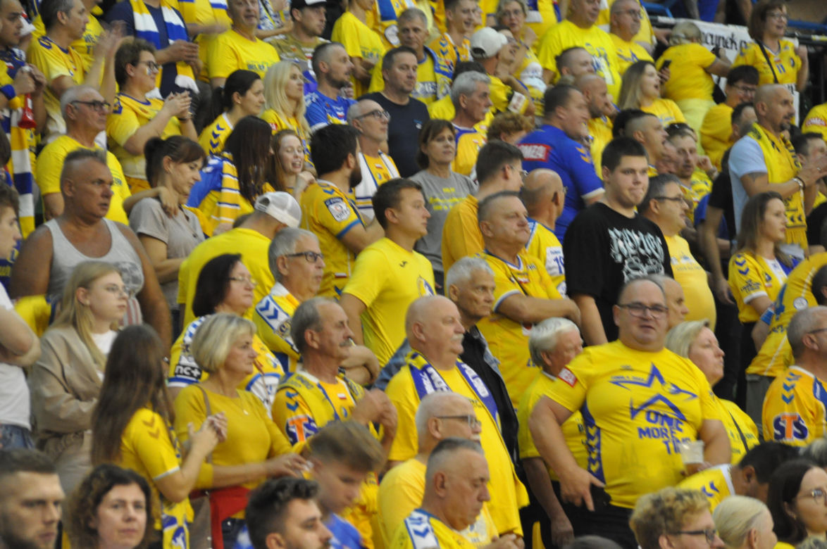 Industria Kielce - Paris Saint-Germain w Lidze Mistrzów. Zobacz zdjęcia kibiców