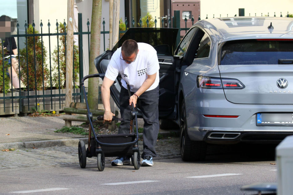 Marcin Hakiel z Dominiką i synkiem Romeo w Sopocie