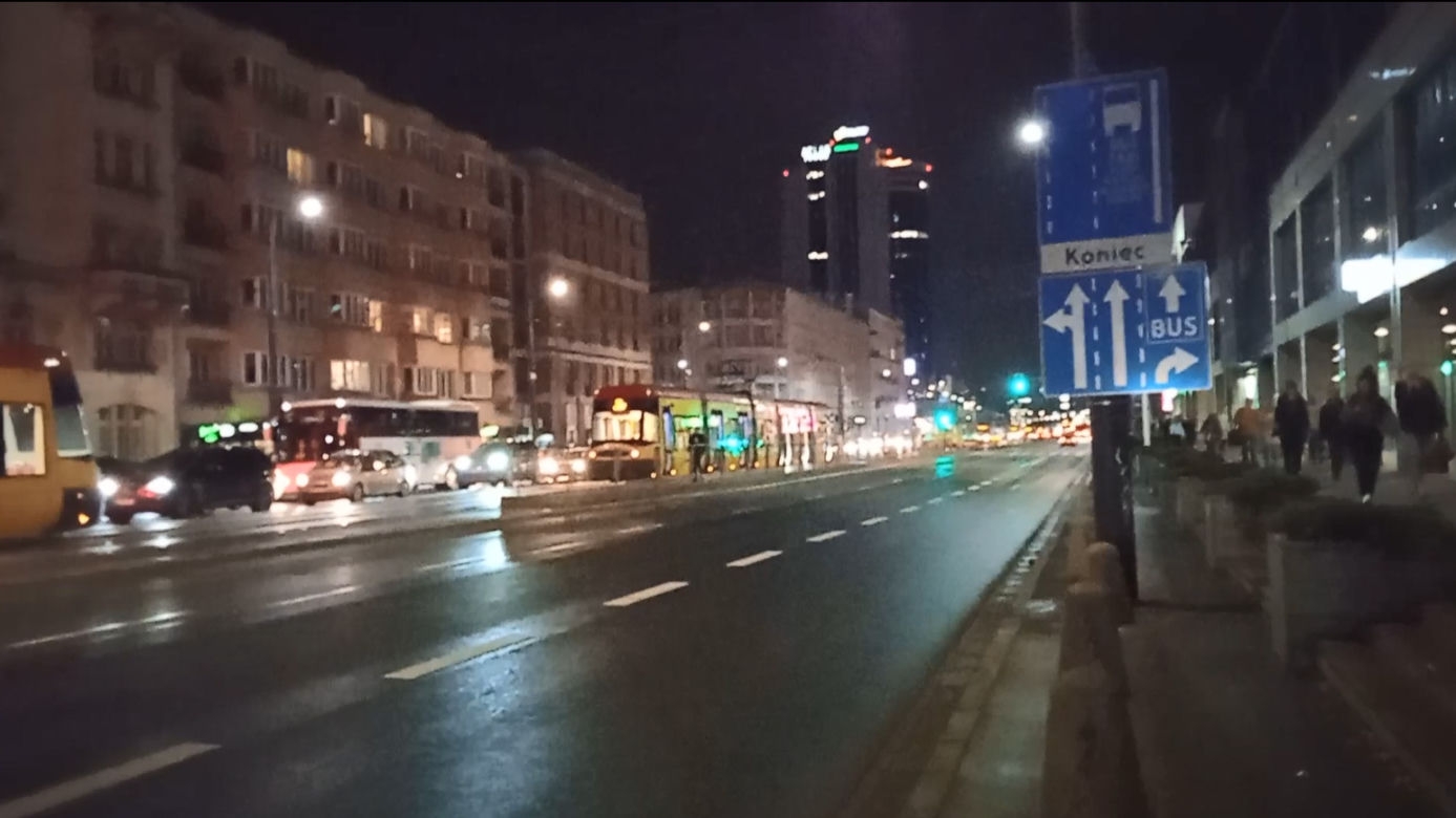 Gigantyczne korki w Warszawie. Totalny paraliż w związku ze zgromadzeniem publicznym