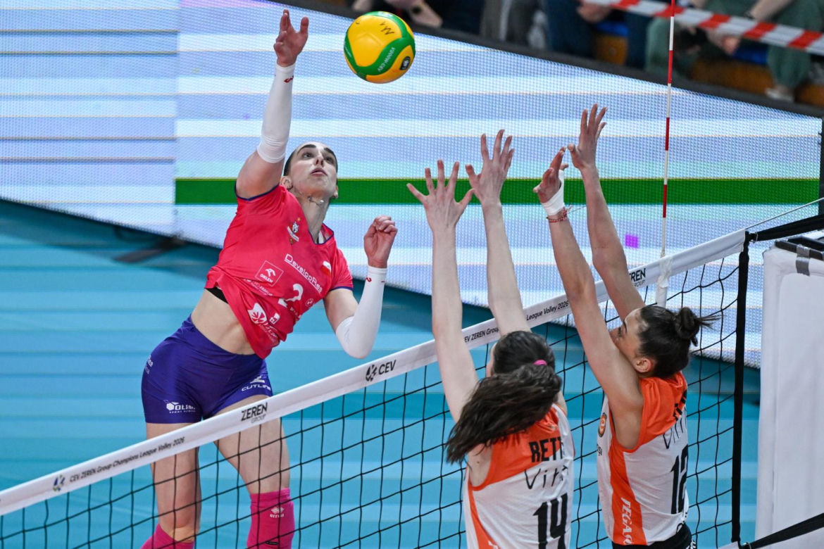 DevelopRes Rzeszów pokonuje Eczacibasi Stambuł