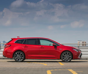 Toyota Corolla Touring Sports 2.0 Hybrid Dynamic Force 180 KM e-CVT Executive