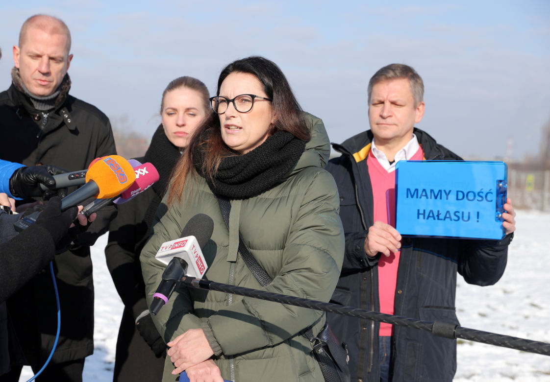 Południowa Obwodnica Warszawy wciąż dudni. Interweniują radni i posłanka 