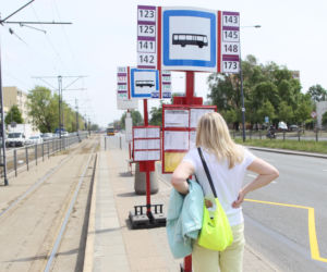 Mieszkańcy o remoncie na Grochowskiej: Najwyższy czas!