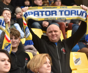 PRES Grupa Deweloperska Toruń - Stelmet Falubaz Zielona Góra, zdjęcia kibiców i zawodników ze sparingu na Motoarenie