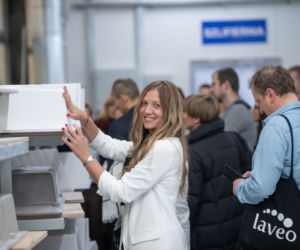 Fabryka granitowych zlewozmywaków Laveo w Buku