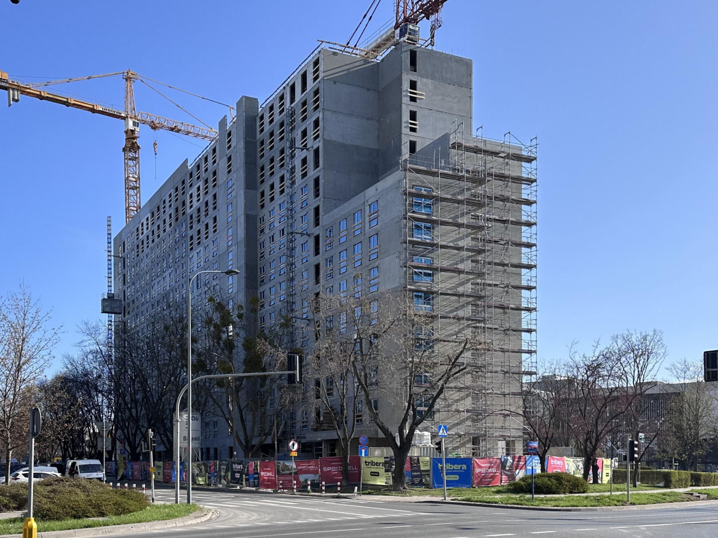 Akademik przy ul. Obrzeżnej w Warszawie