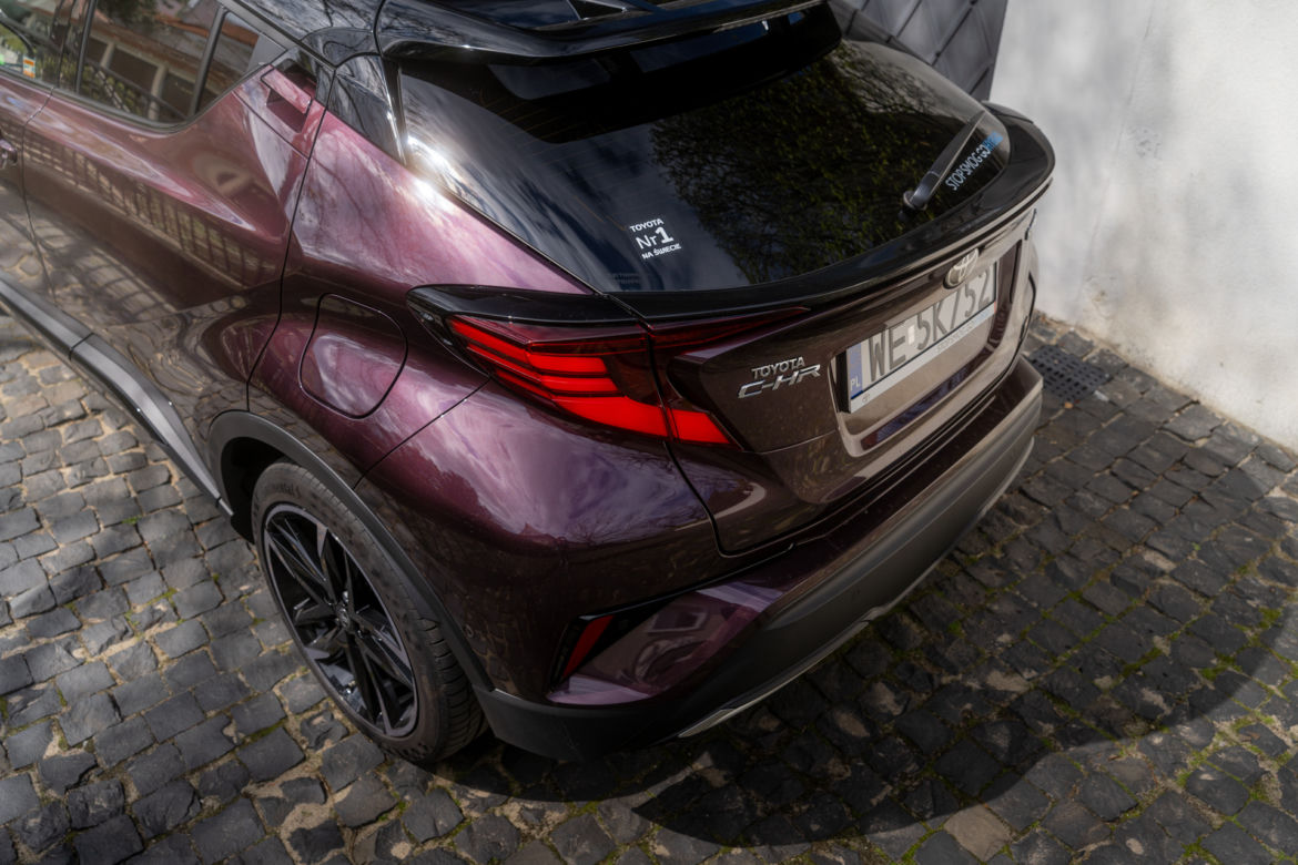 Toyota C-HR GR Sport 2.0 Hybrid Dynamic Force 184 KM e-CVT