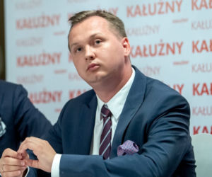 Ci posłowie koalicji głosowali przeciwko Kaczyńskiemu. Jaka będzie kara