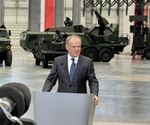 Podpisanie umowy na dostawę systemu San