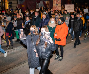 Kraków: Ani jednej więcej. Protest po śmierci ciężarnej Izabeli z Pszczyny