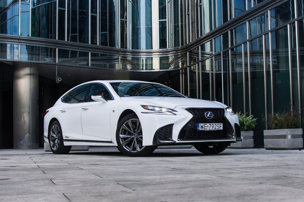 Lexus LS500h F-Sport