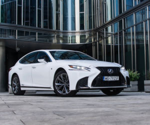 Lexus LS500h F-Sport