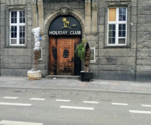 Podpalenie w Holiday Club
