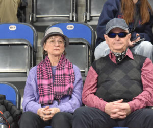 Halowe mistrzostwa Polski w Kujawsko-Pomorskiej Arenie Toruń. Zdjęcia kibiców i zawodników