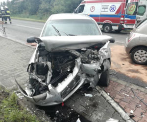 Chełm Śląski: Poważny wypadek na DW934. Rannych zostało pięć osób, w tym jedno dziecko [ZDJĘCIA]