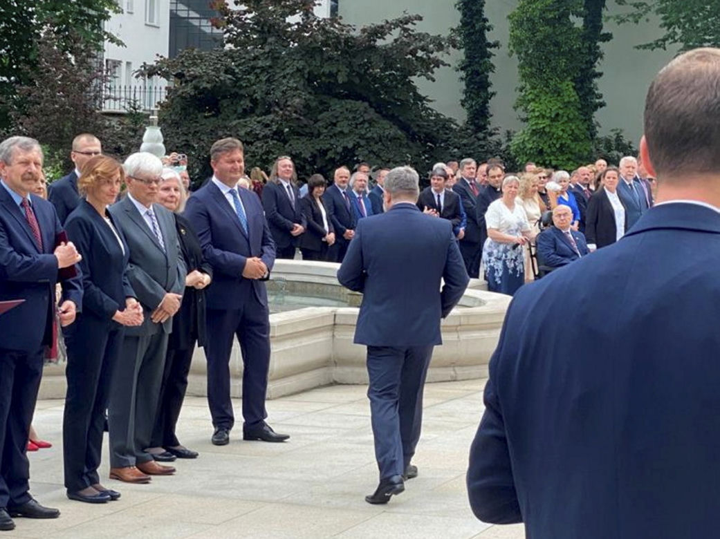 Wielkie wyróżnienie dla europosła Karola Karskiego