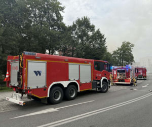 Gigantyczny pożar w centrum Chorzowa. Nad miastem unoszą się kłęby czarnego dymu