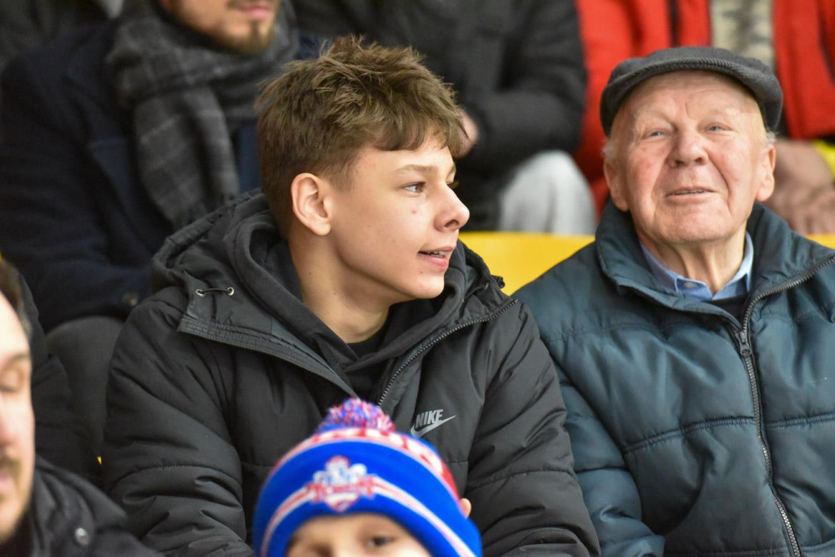 KH Energa Toruń - Unia Oświęcim 2:1! Zdjęcia kibiców i zawodników obu drużyn