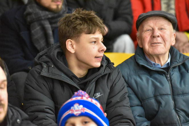 KH Energa Toruń - Unia Oświęcim 2:1! Zdjęcia kibiców i zawodników obu drużyn