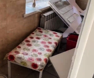   Zniszczony po rosyjskim nalocie sierociniec i szpital położniczy w Mariupolu