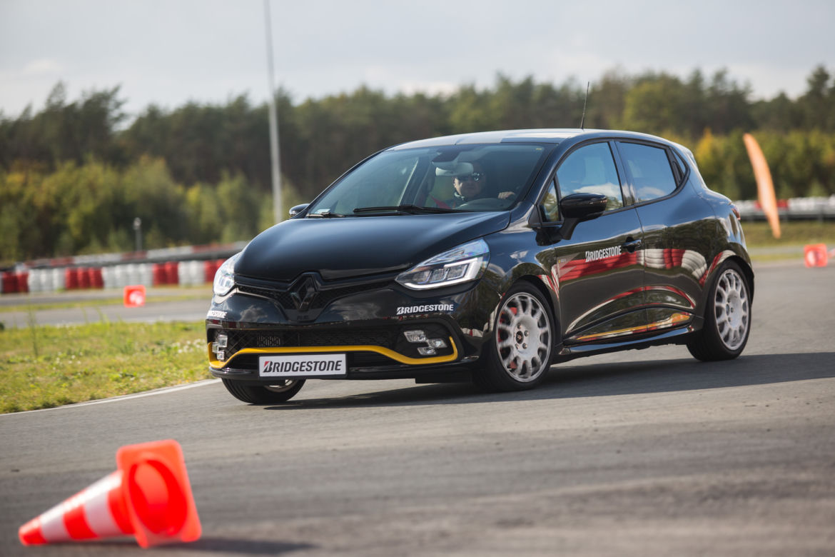 Bridgestone Weather Control A005 - Clio RS Trophy, Tor Modlin