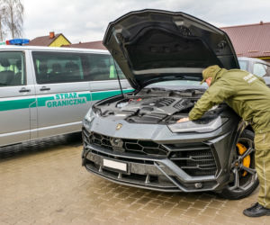 Chciał wywieźć na Ukrainę Lamborghini za 1,5 mln złotych