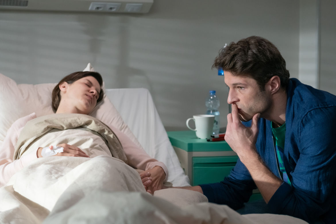 Na Wspólnej, odcinek 2823, Olaf (Maciej Brzoska), Ada (Wiktoria Wolańska)