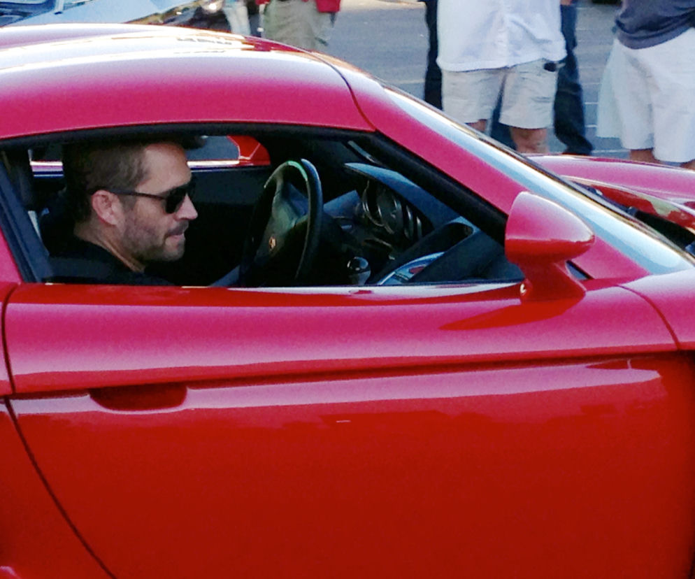 Paul Walker / ostatnie zdjęcie przed wypadkiem w Porsche Carrera GT