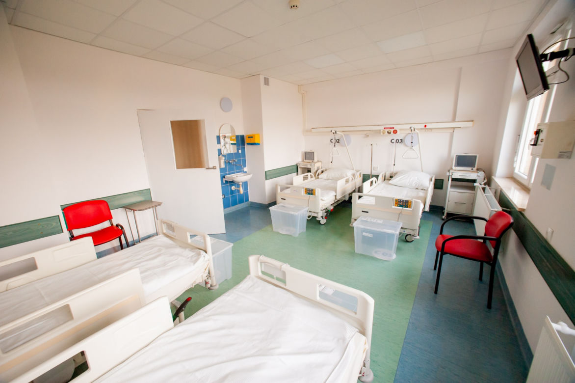 Tu trafią zarażeni koronawirusem. Szpital tymczasowy w Siedlcach otwarty