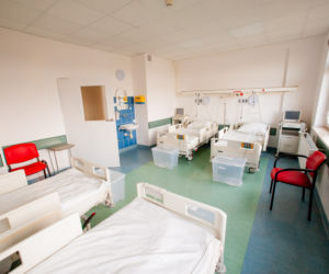 Tu trafią zarażeni koronawirusem. Szpital tymczasowy w Siedlcach otwarty