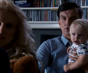 Przyjaciółki 8 sezon odcinek 92. Patrycja (Joanna Liszowska), Tomek (Michał Czernecki), Mikołaj (Tadeusz Nałęcz)
