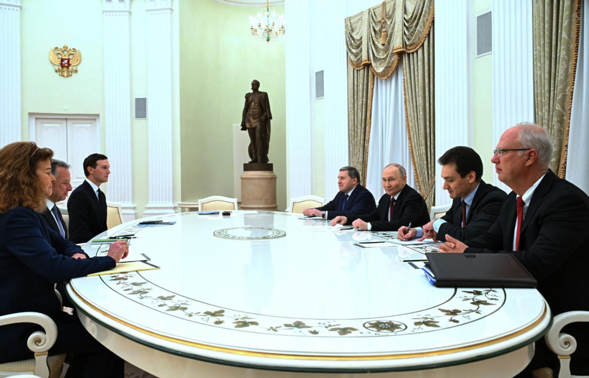 Prezydent Rosji Putin spotyka się ze specjalnym wysłannikiem USA Witkoffem na Kremlu