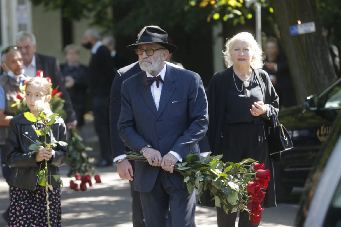 Magda Gessler na pogrzebie byłego męża