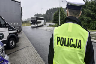 Dbajmy o bezpieczny powrót z wakacji! Policja apeluje o ostrożność