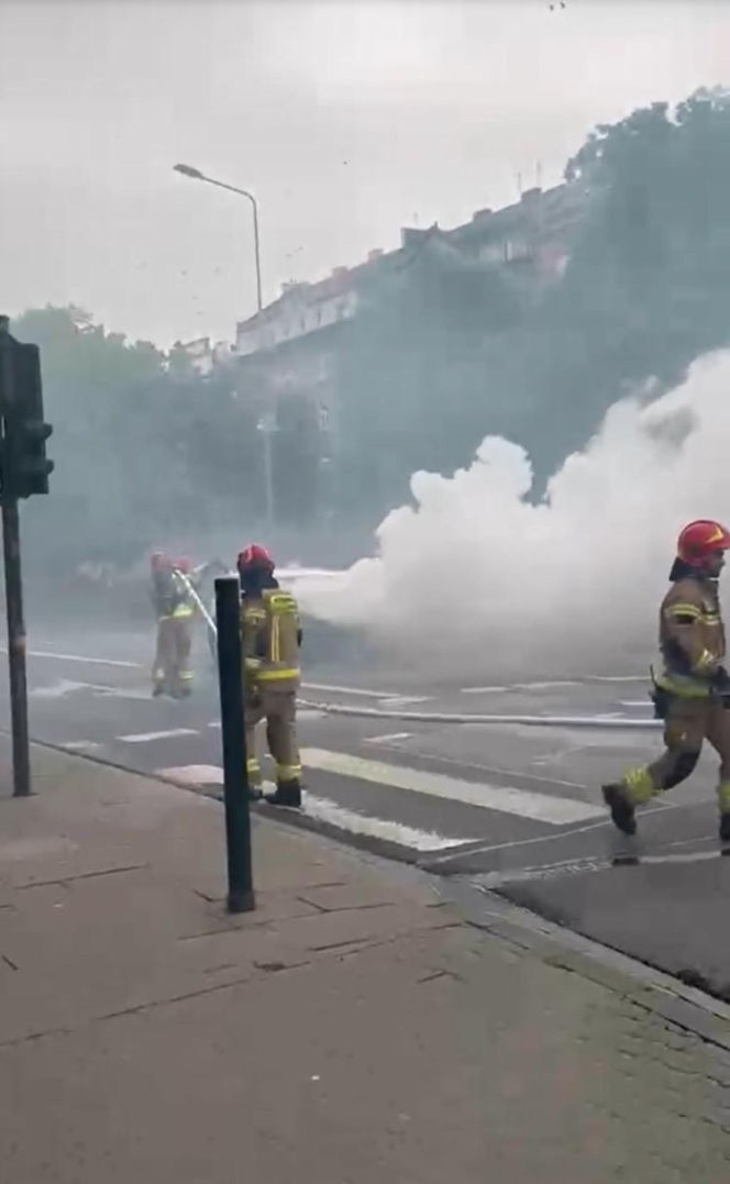 Pożar w centrum Krakowa! O krok od eksplozji. Miasto sparaliżowane