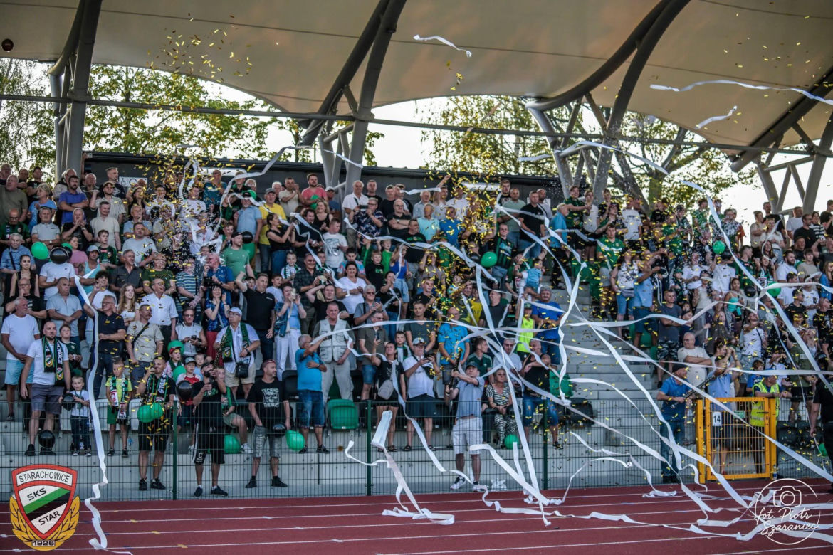 To było wielkie święto futbolu w Starachowicach. A oprawa kibiców SZTOS