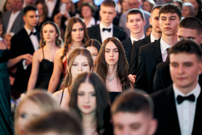 Studniówka siedleckiej Królówki 2026 - walc i polonez