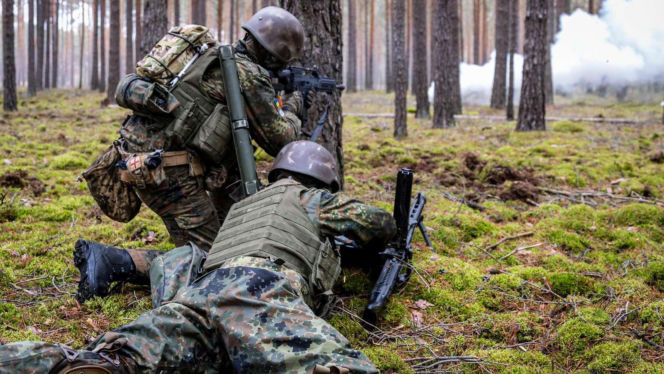Bundeswehra w kryzysie. Braki kadrowe i groźba poboru
