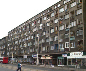Ulica Krzywoustego w latach 90.