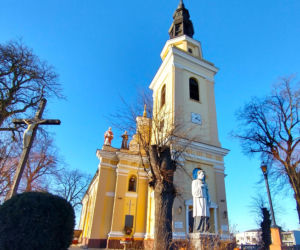 To najmłodsze miasto w województwie łódzkim. Zachwyca najpiękniejszym rynkiem w regionie