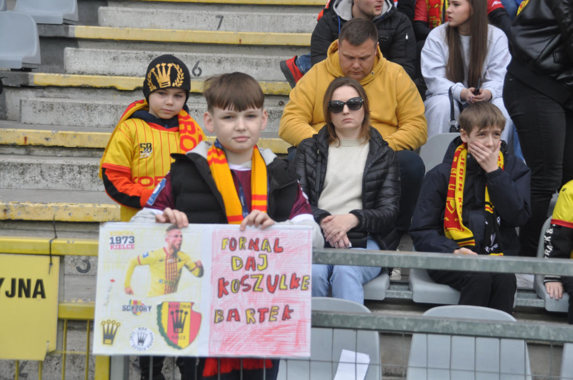 Tak dopingowali kibice na meczu Korona Kielce - Radomiak Radom