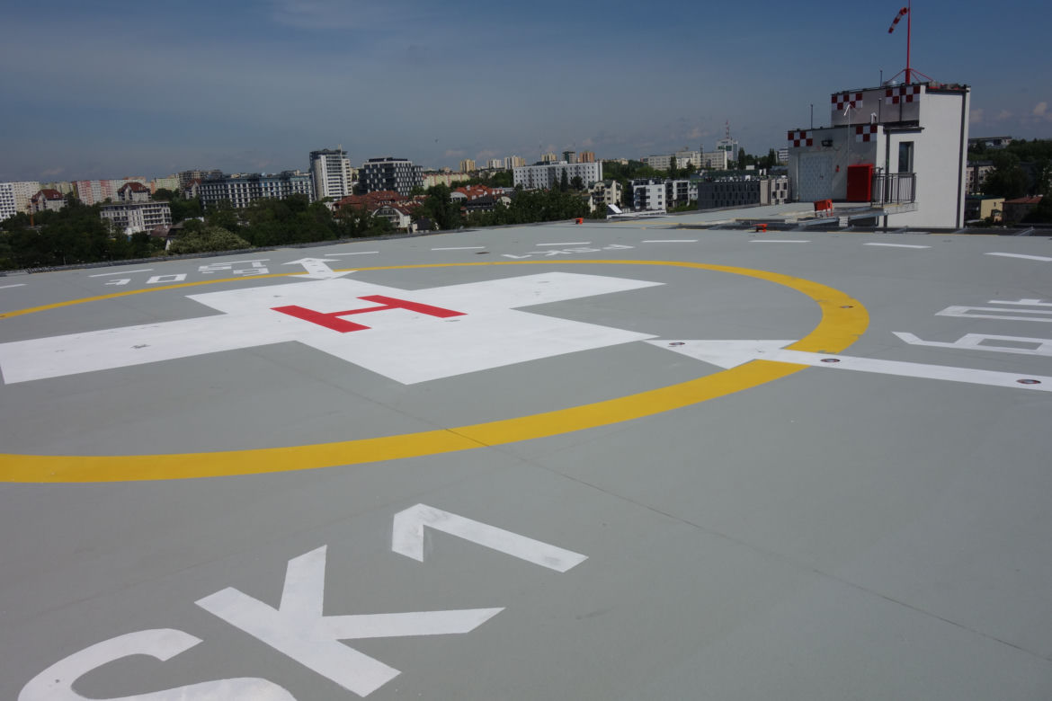 Taki widok rozpościera się z lądowiska dla helikopterów na szczycie nowego budynku SPSK nr 1 w Lublinie